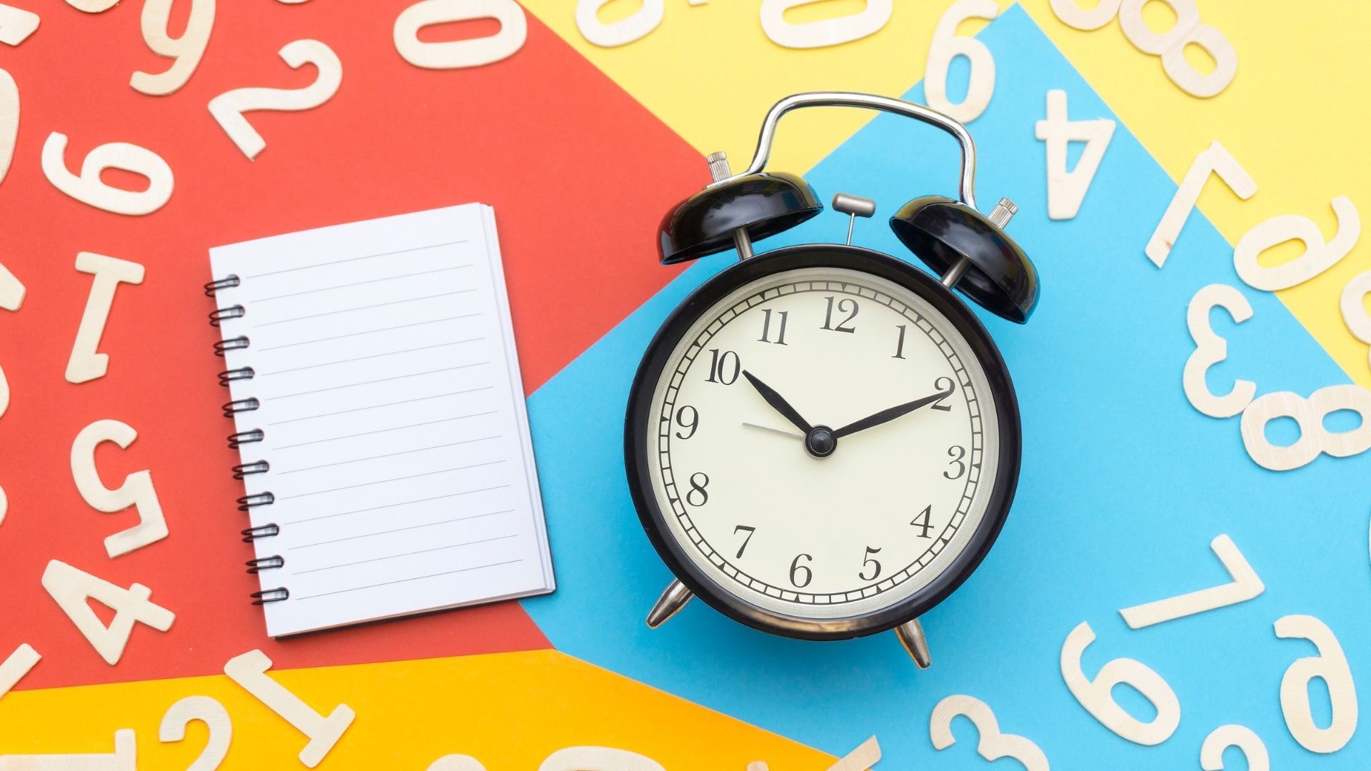 Many black and white clocks 