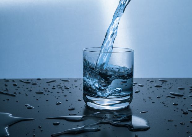 The connection between water & stress: Dehydration and anxiety