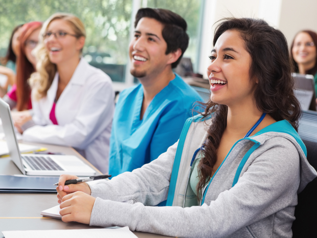 How to study in nursing school (and pass with flying colors)